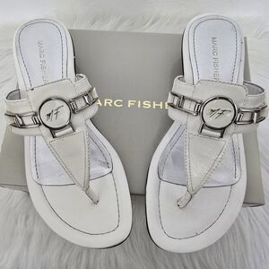 Marc Fisher AMINA 2 Thong Wedge Slide White Sandals-NEVER WORN